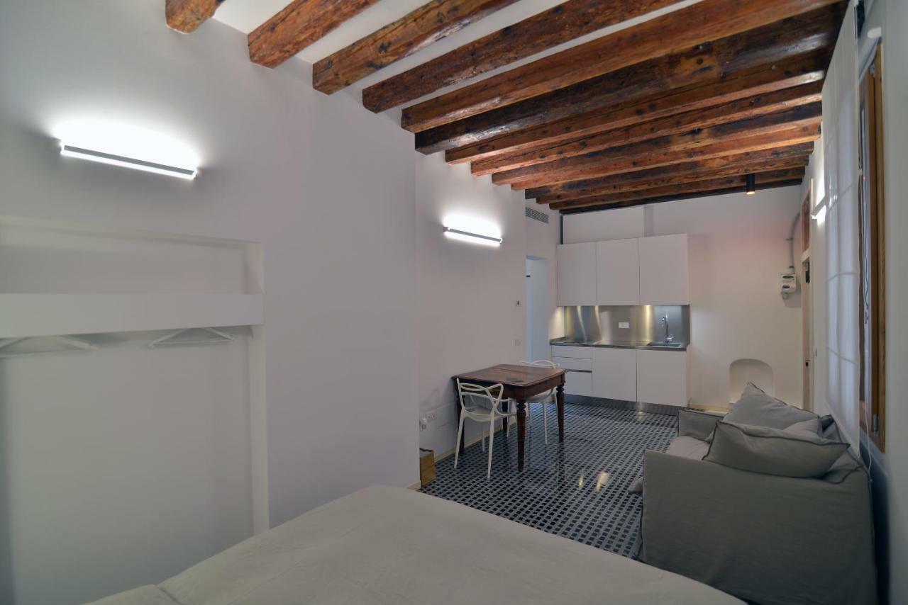 Carbonaia Venezia Hotel Buitenkant foto