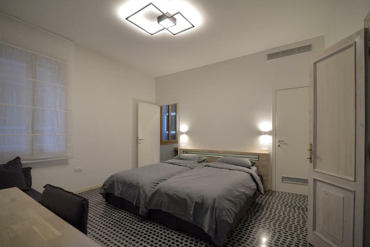 Carbonaia Venezia Hotel Buitenkant foto